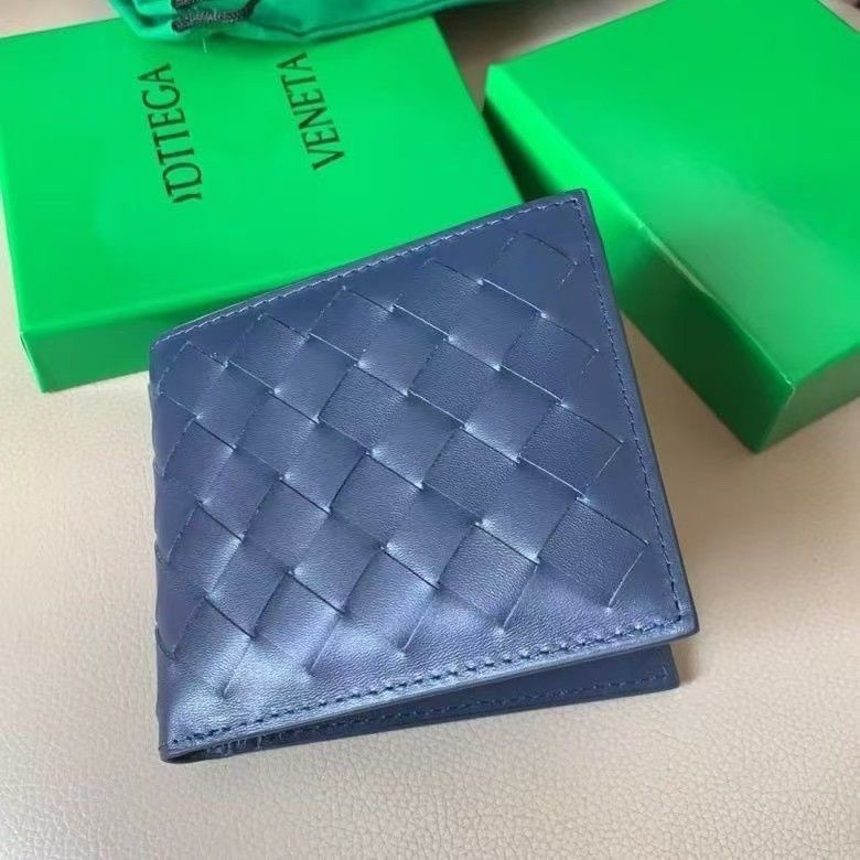 Bottega Veneta – Intrecciato საკულტო ტყავის დაწნული დიზაინის ტრენდული საფულე thumbnail
