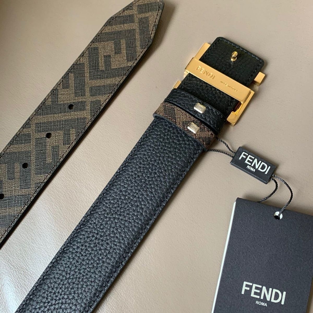 Fendi – FF მონოგრამითა და ნატურალური ტყავით დამზადებული ექსკლუზიური ქამარი thumbnail