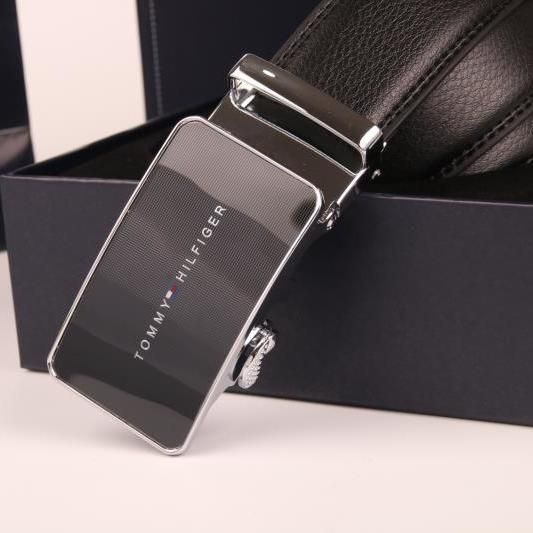 Tommy Hilfiger – ტყავის ლუქს კლასის მამაკაცის სასაჩუქრე კომპლექტი thumbnail