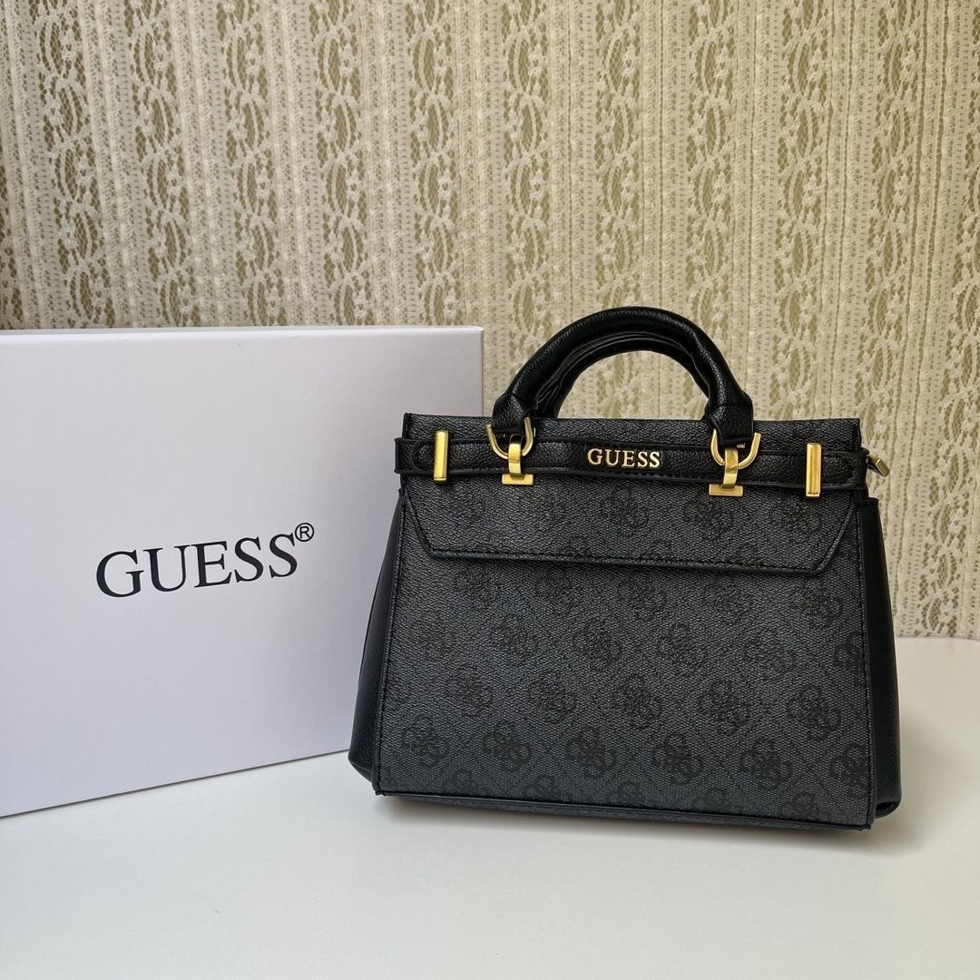 GUESS - ქალის სტრუქტურული ხელჩანთა