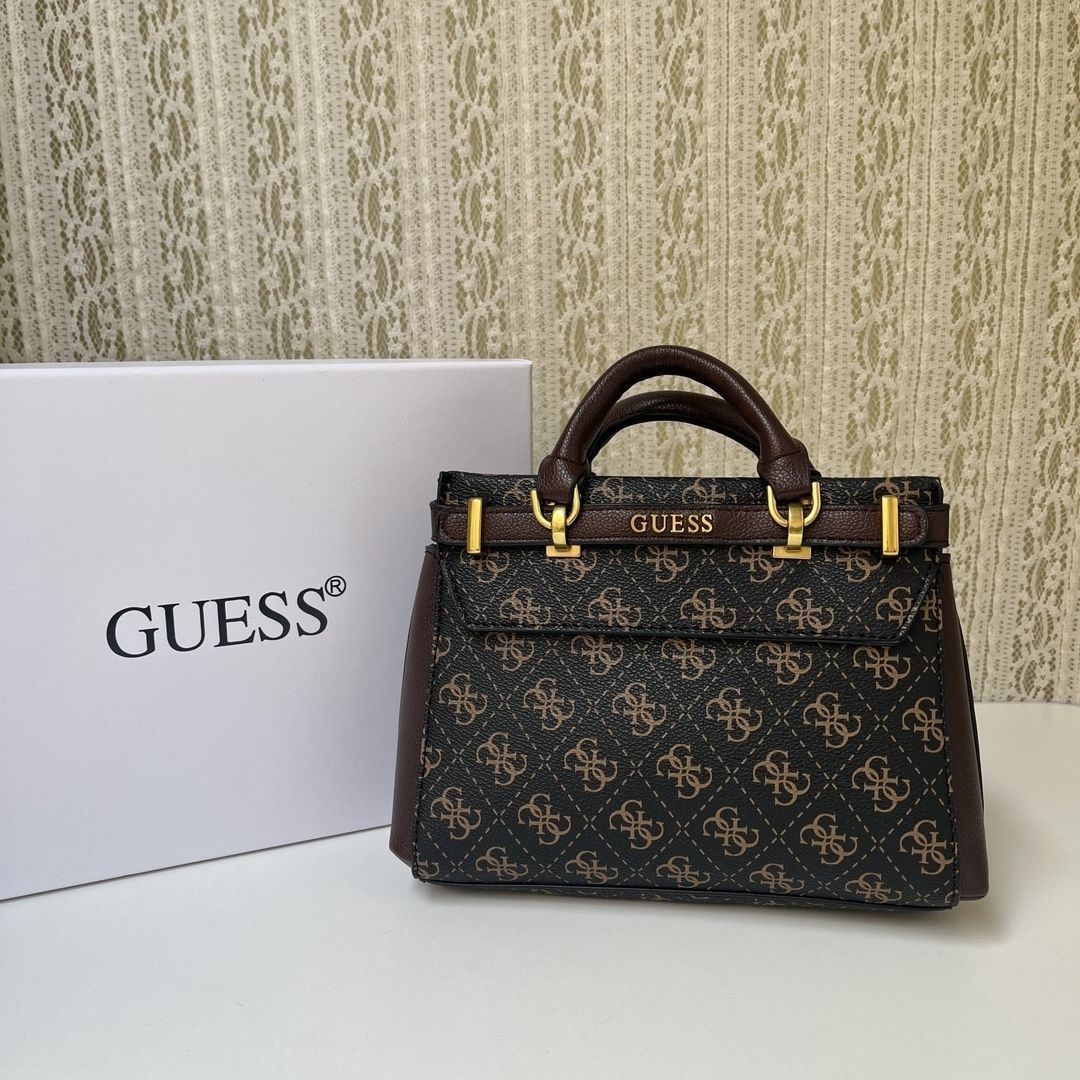 GUESS - ქალის სტრუქტურული ხელჩანთა