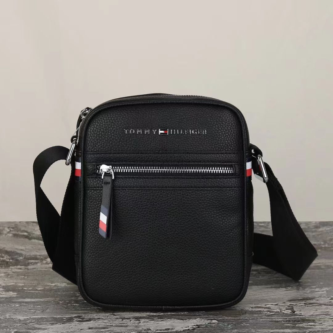 Tommy Hilfiger - მამაკაცის პრემიუმ ტყავის მხრის ჩანთა