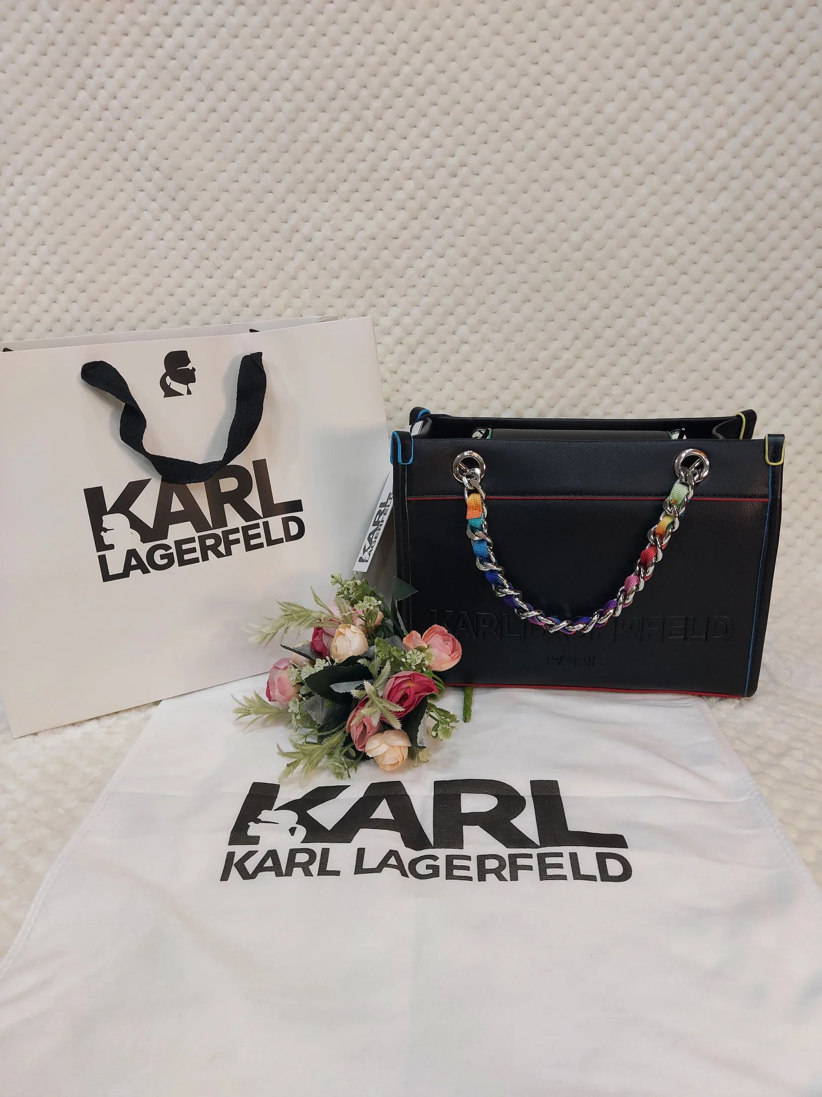 Karl Lagerfeld – ლუქს კლასის თანამედროვე სტილის ხელჩანთა
