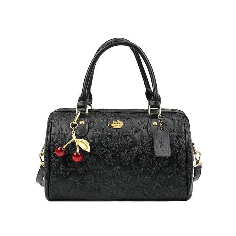 Coach – ექსკლუზიური დიზაინის ტრენდული ჩანთა