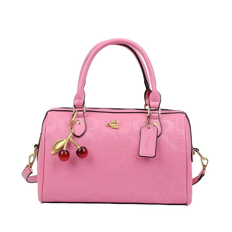 Coach – ექსკლუზიური დიზაინის ტრენდული ჩანთა