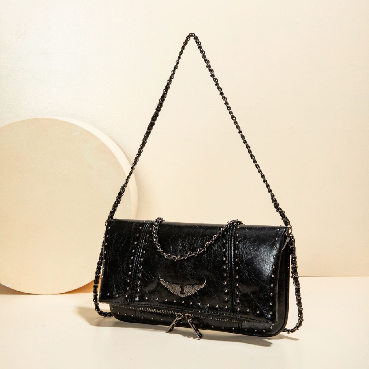 Zadig & Voltaire – ტყავის ექსკლუზიური ტრენდული ჩანთა