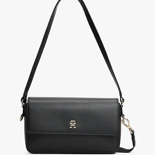 Tommy Hilfiger – ექსკლუზიური დიზაინის ტრენდული ჩანთა