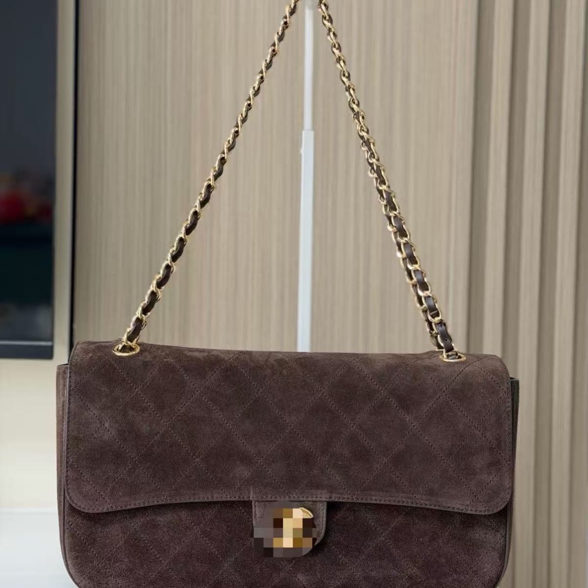 Chanel – ნატურალური ტყავის ექსკლუზიური ტრენდული Flap ჩანთა CC საკეტითა და ჯაჭვის ღვედით